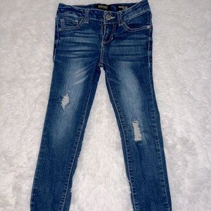 Boys jeans size 5 skinny wore once smoke free home 🚭